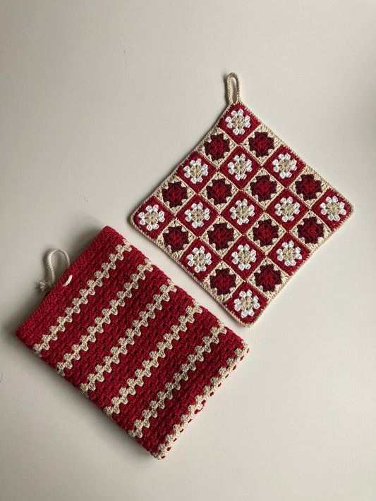 Et sæt Liverpool og et køkkenhåndklæde